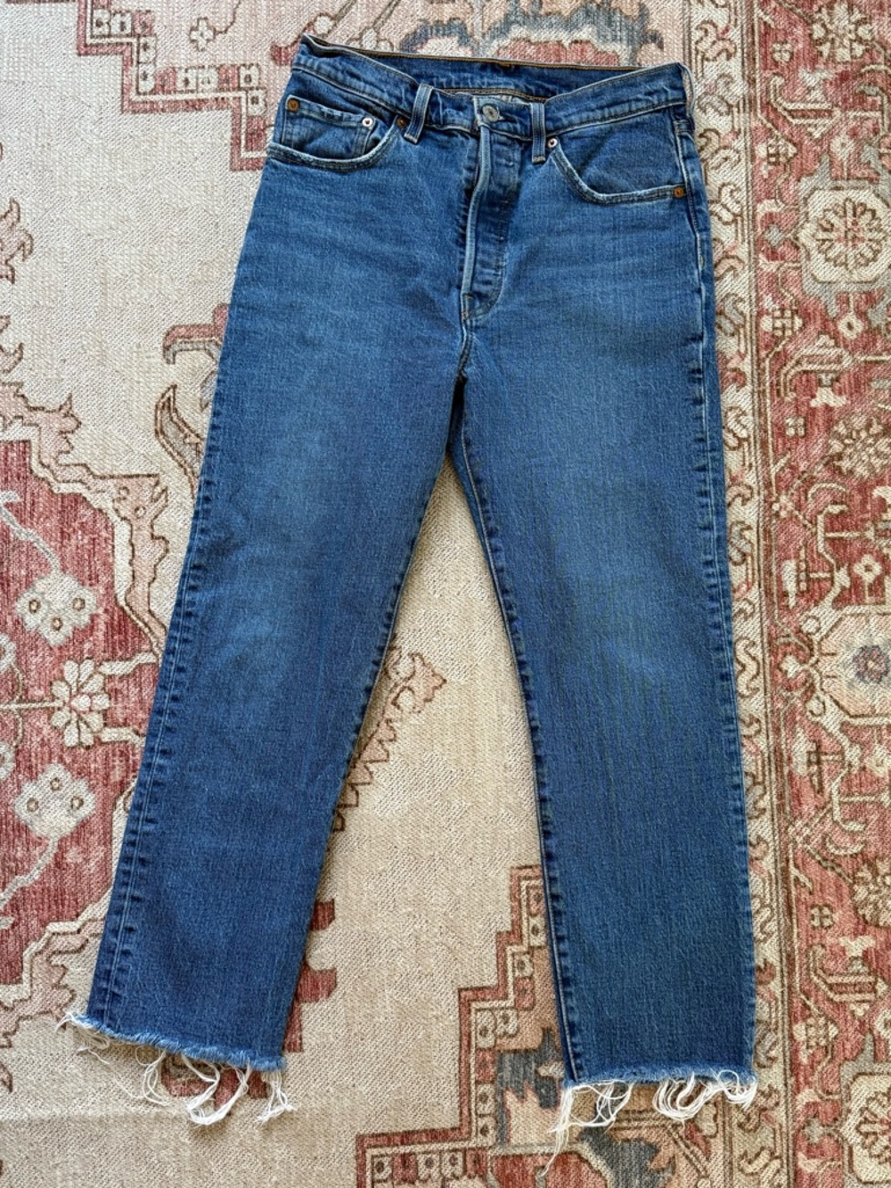 Levi's 501 Cropped Jeans Women's Button Fly High Rise Raw Frayed Hem Sz 28x26